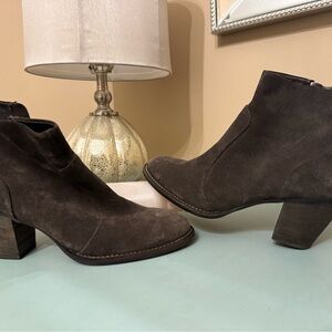 Paul Green Chocolate Suede Ankle Boots
